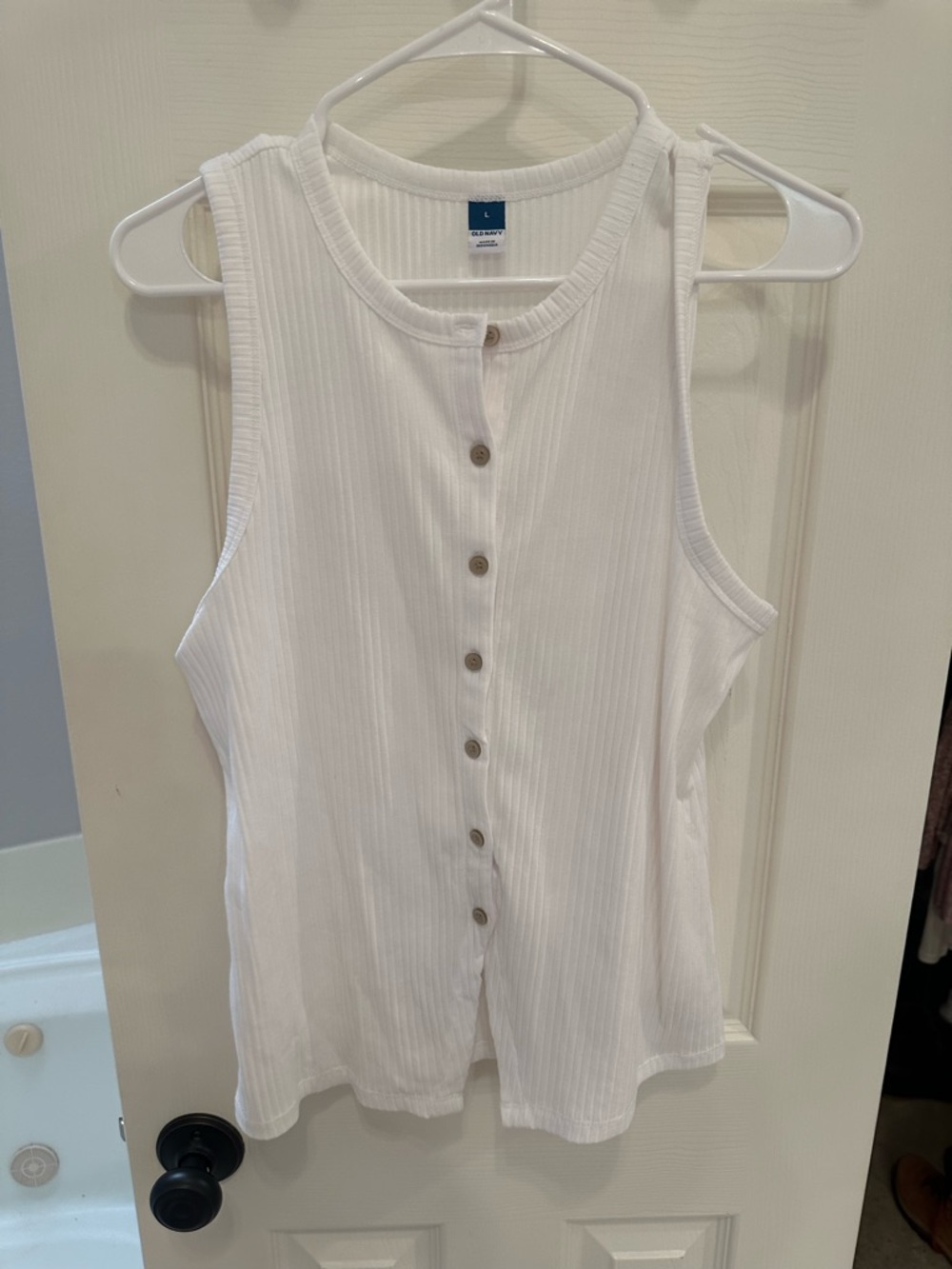Old Navy White Ribbed Button-Front Tank